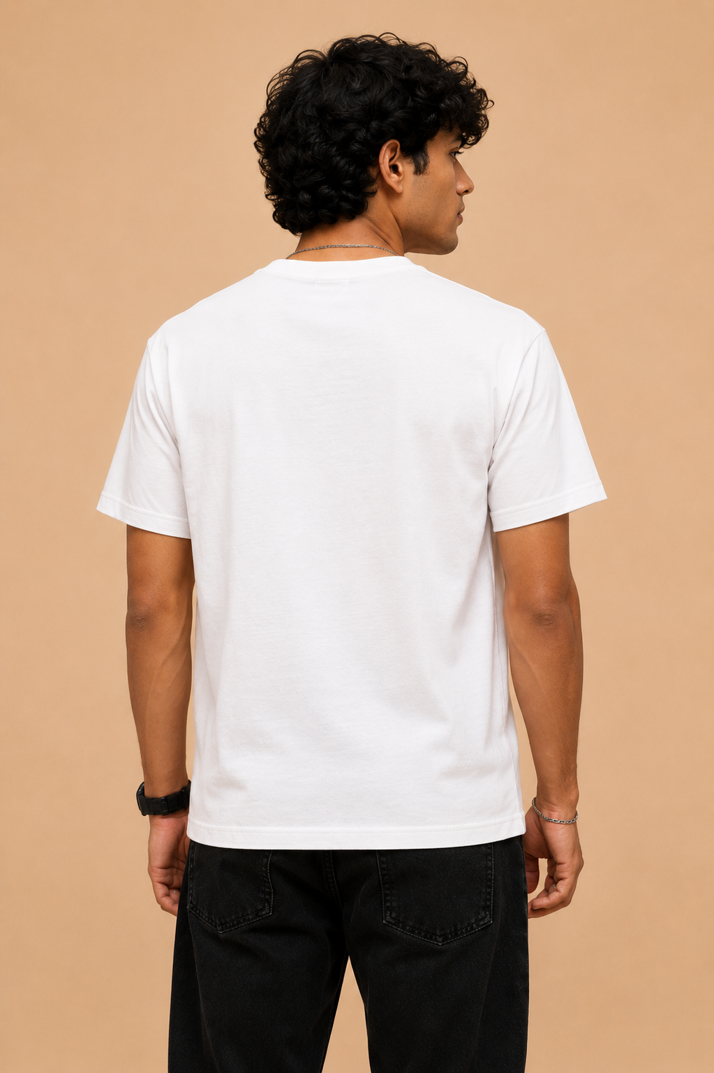 Basic T-Shirt